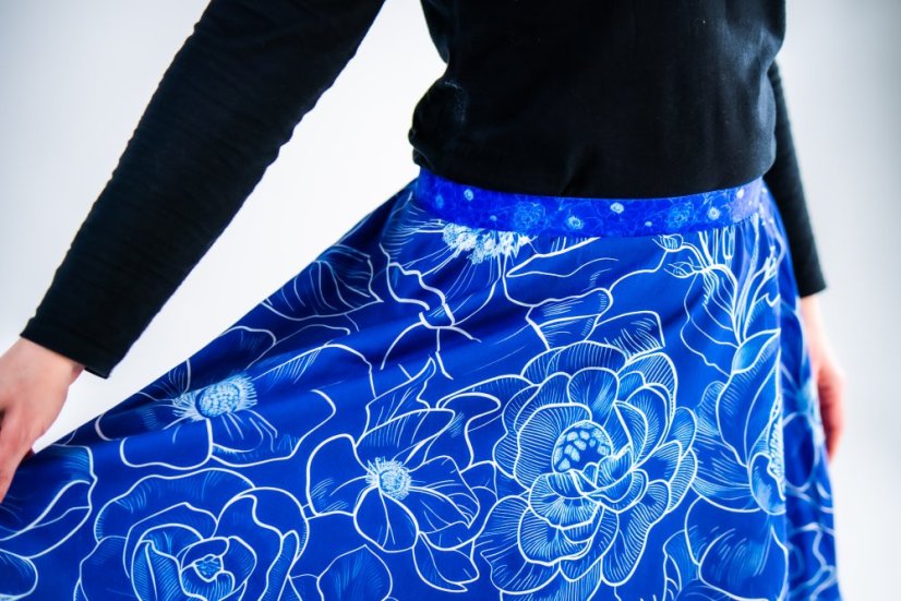 Modrá s květy - Velikost: M