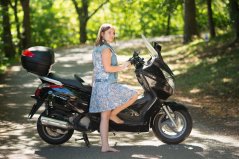 Motorkářská sukně