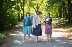 Šedá manšestrová bunda