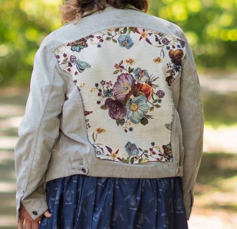 Šedá manšestrová bunda